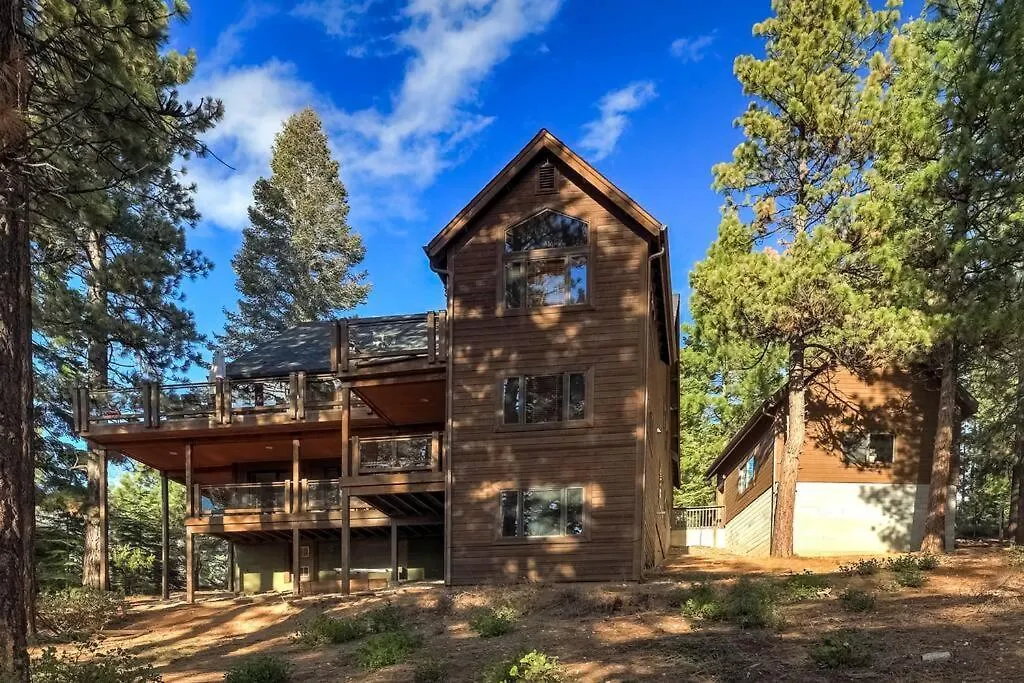 On Tahoe Time - Pets Pool Table Game Room South Lake Tahoe Tatil Evi
